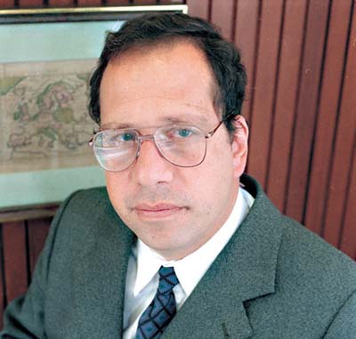 Isaac Bigio. Profesor e investigador de la London School of Economics and Political Sciences