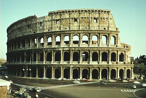 Coliseo Romano: 12 aos
